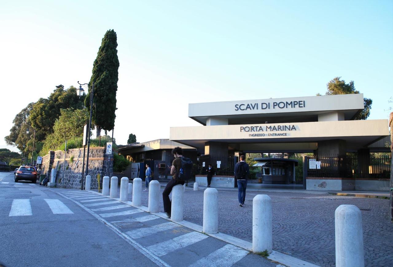 Andolfi 24 Rooms Pompei Exterior photo